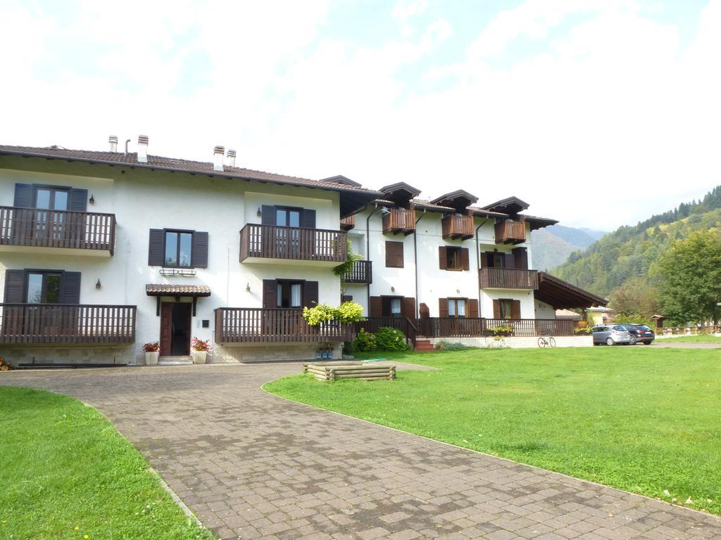 Casa Enrico Apartment เปียเว ดิ เลโดร ห้อง รูปภาพ